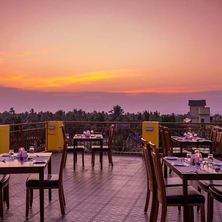 Sairaj Beach Resort Calangute Eksteriør bilde
