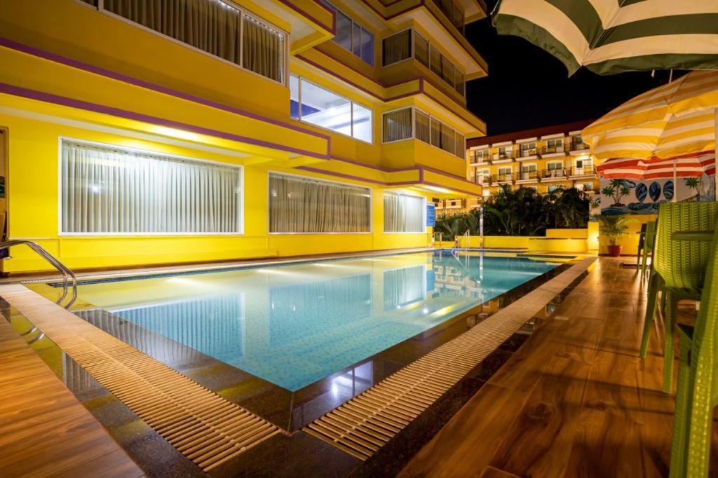 Sairaj Beach Resort Calangute Eksteriør bilde
